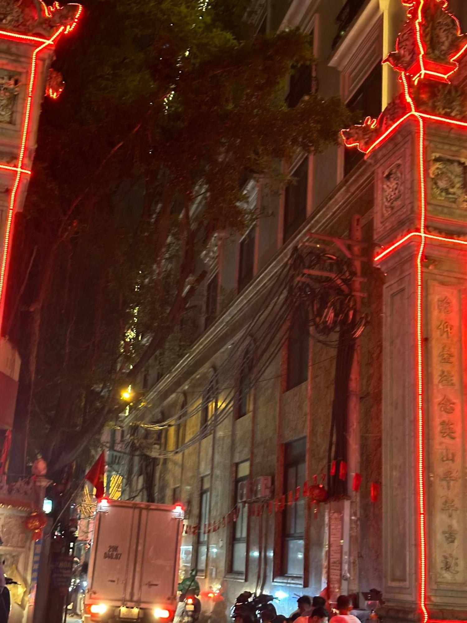 Nha81Ngo36Mieudam Hotell Hanoi Exteriör bild